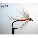 m044